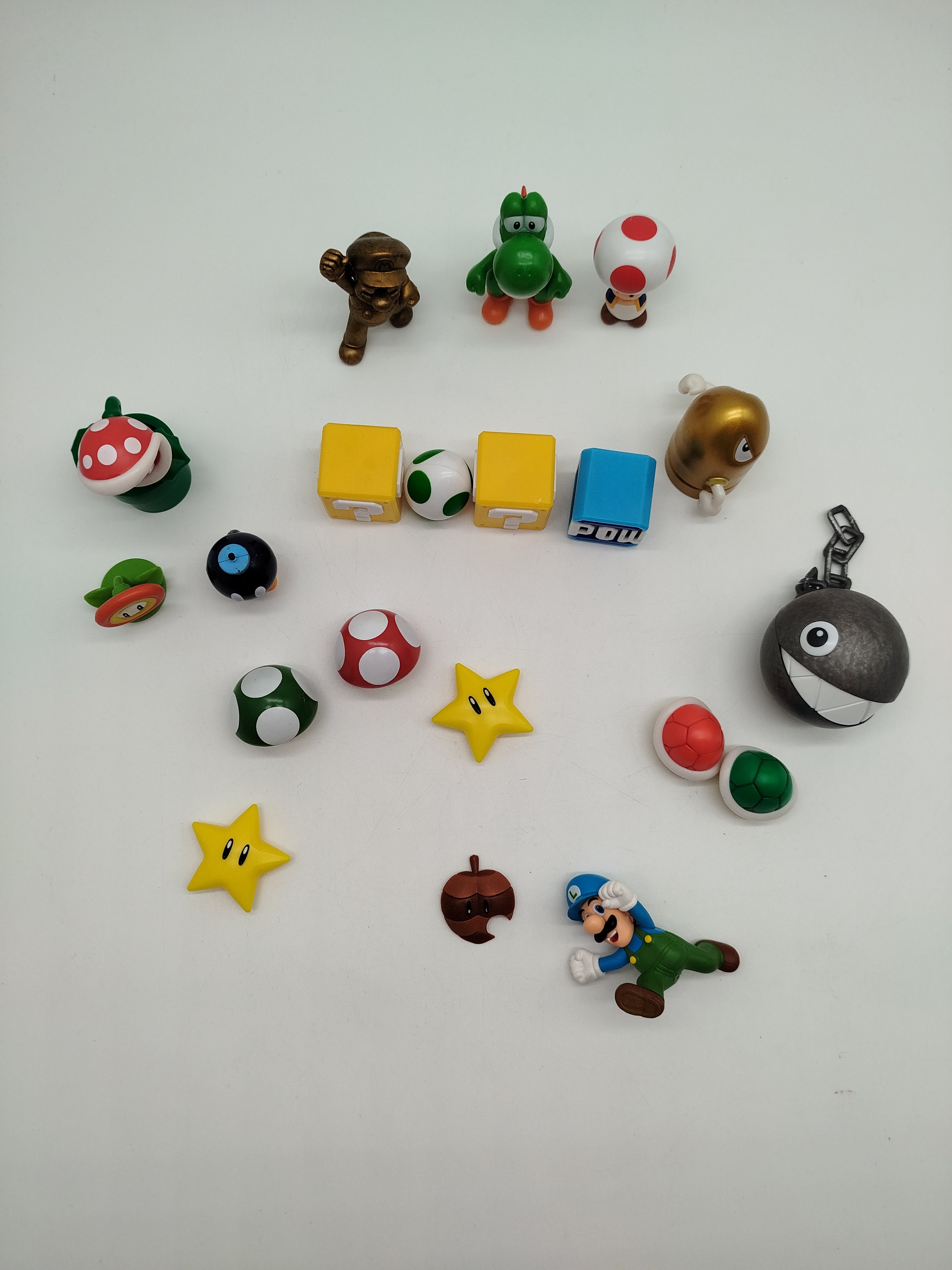 Super Mario Adventskalender Figuren Set von 20, sehr gut erhalten
